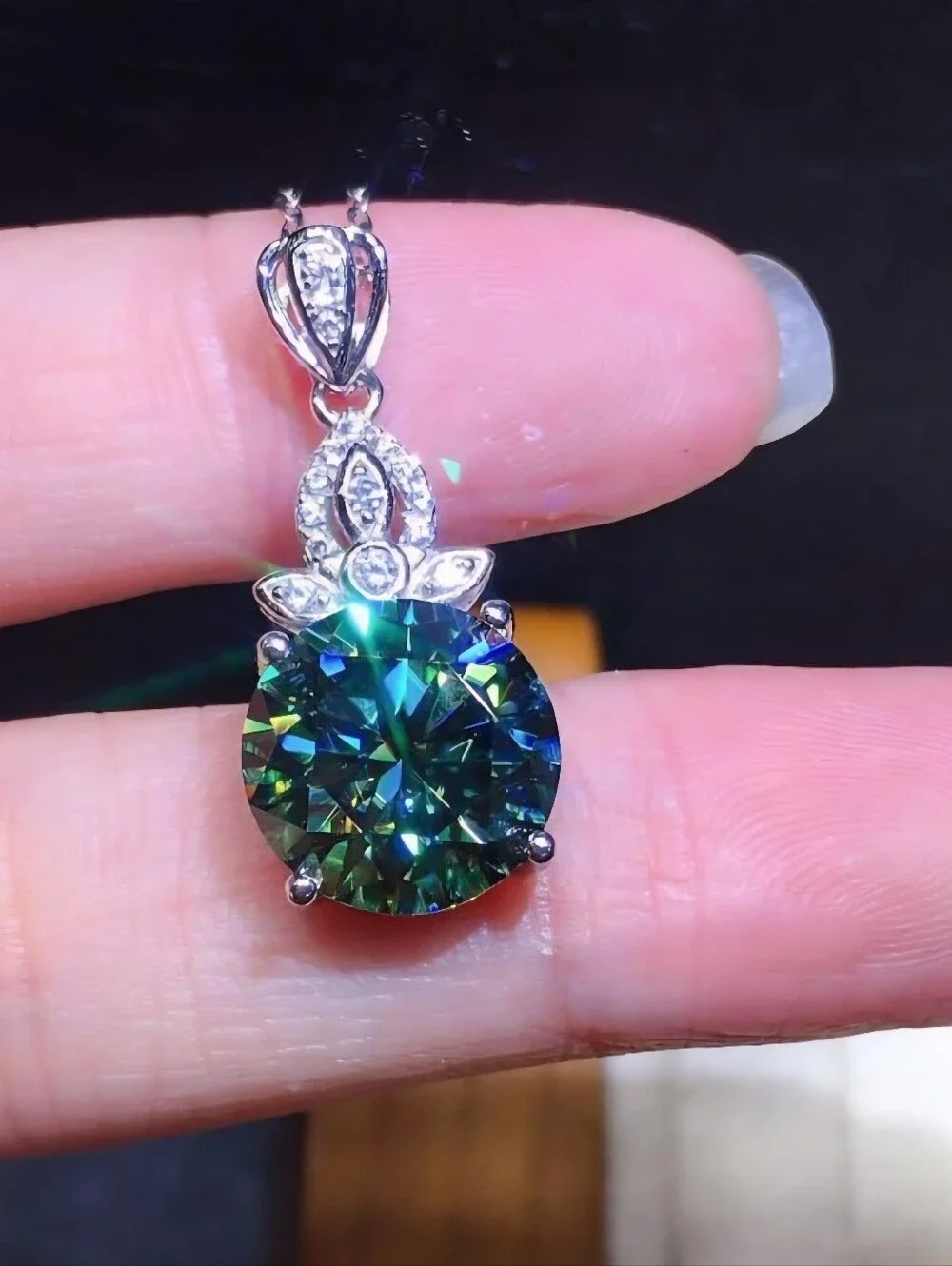 Emerald Green Cubic Zirconia Pendant Necklace - Women Jewelry